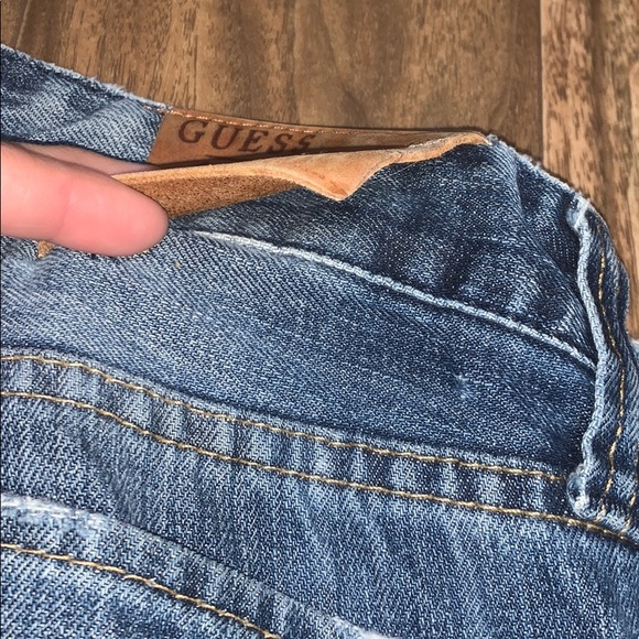 Men’s Guess Los Angeles Desmond Relaxed Fit - Picture 6 of 9